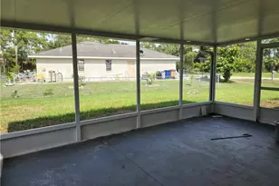 100 Roosevelt Ave, Lehigh Acres, FL 33936 - Photo 21