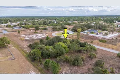 651 Clancy St E, Lehigh Acres, FL 33974 - Photo 21