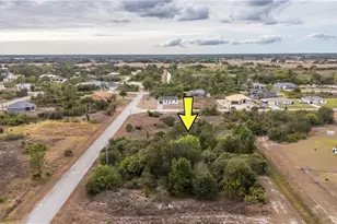 651 Clancy St E, Lehigh Acres, FL 33974 - Photo 9