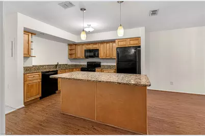 8302 Charter Club Cir #6, Fort Myers, FL 33919 - Photo 13