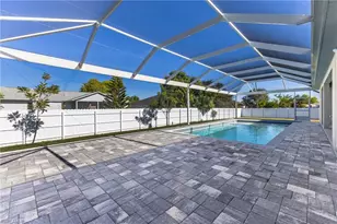 1123 NE 10th St, Cape Coral, FL 33909 - Photo 33