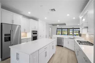 19001 Aqua Shore Dr, Fort Myers, FL 33913 - Photo 11