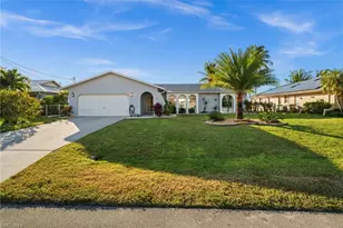 240 SE 20th Pl, Cape Coral, FL 33990 - Photo 3