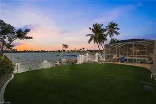 240 SE 20th Pl, Cape Coral, FL 33990 - Photo 35