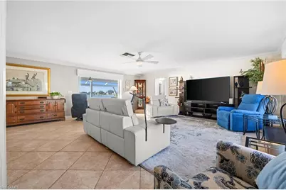 240 SE 20th Pl, Cape Coral, FL 33990 - Photo 11