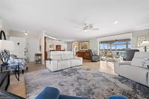 240 SE 20th Pl, Cape Coral, FL 33990 - Photo 15