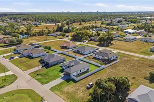 1442 NE 33rd Ln, Cape Coral, FL 33909 - Photo 9