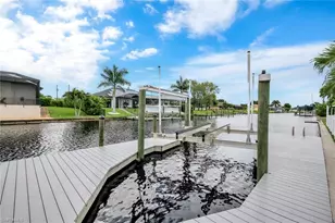 1909 SE 14th St, Cape Coral, FL 33990 - Photo 43