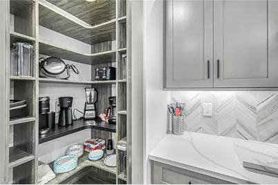 1909 SE 14th St, Cape Coral, FL 33990 - Photo 17