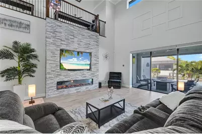 1909 SE 14th St, Cape Coral, FL 33990 - Photo 11