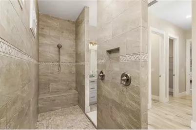 1704 SW 17th Ave, Cape Coral, FL 33991 - Photo 9