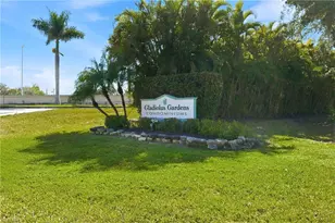 8071 Country Rd, Fort Myers, FL 33919 - Photo 3