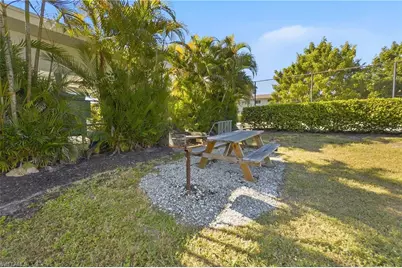 8071 Country Rd #204, Fort Myers, FL 33919 - Photo 27