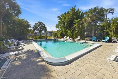 8071 Country Rd #204, Fort Myers, FL 33919 - Photo 13