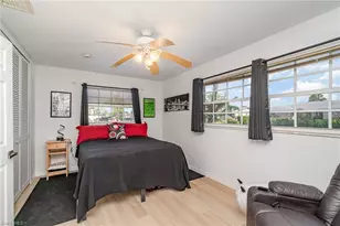 212 SE 45th St, Cape Coral, FL 33904 - Photo 17