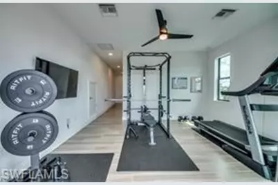 1732 SE 40th Ter, Cape Coral, FL 33904 - Photo 35