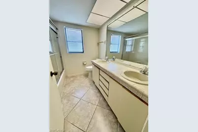 1217 SW 21st Ter, Cape Coral, FL 33991 - Photo 17