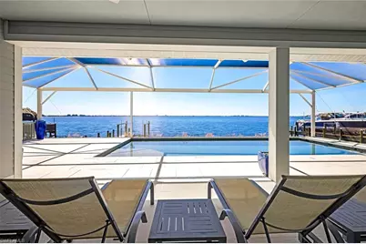 320 Bayshore Dr, Cape Coral, FL 33904 - Photo 15