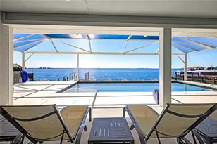 320 Bayshore Dr, Cape Coral, FL 33904 - Photo 15