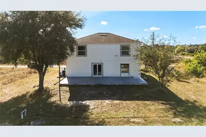 1109 Corry St E, Lehigh Acres, FL 33974 - Photo 31