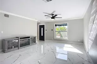 1109 Corry St E, Lehigh Acres, FL 33974 - Photo 9