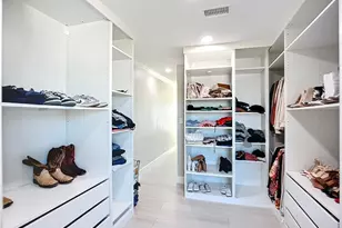 1109 Corry St E, Lehigh Acres, FL 33974 - Photo 17