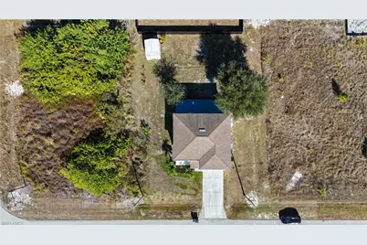 1109 Corry St E, Lehigh Acres, FL 33974 - Photo 25