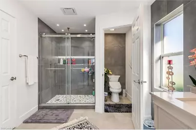 2306 NE 34th St, Cape Coral, FL 33909 - Photo 17