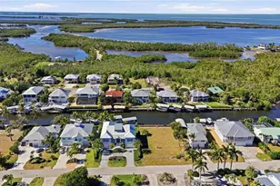 16368 Estuary Ct, Bokeelia, FL 33922 - Photo 39