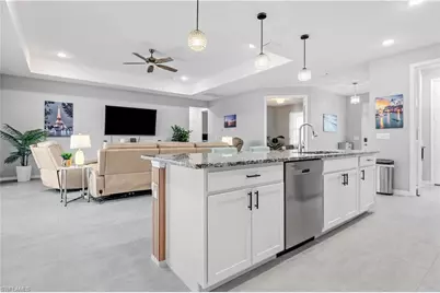 2704 SW 15th Ave, Cape Coral, FL 33914 - Photo 13