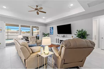2704 SW 15th Ave, Cape Coral, FL 33914 - Photo 5