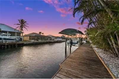 2420 Sapodilla Ln, Saint James City, FL 33956 - Photo 35