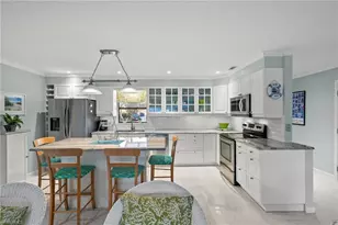 2420 Sapodilla Ln, Saint James City, FL 33956 - Photo 5