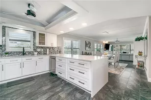 4001 SE 19th Pl, Cape Coral, FL 33904 - Photo 15