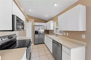 1729 SW 32nd St, Cape Coral, FL 33914 - Photo 15