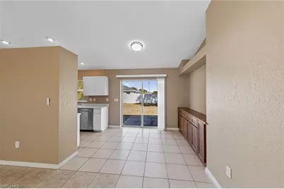1729 SW 32nd St, Cape Coral, FL 33914 - Photo 11