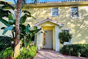 4400 Lazio Way, Fort Myers, FL 33901 - Photo 3