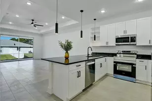 918 Eisenhower Blvd, Lehigh Acres, FL 33974 - Photo 31