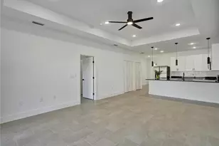 918 Eisenhower Blvd, Lehigh Acres, FL 33974 - Photo 13