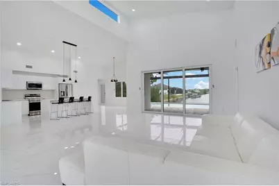 4009 Jacaranda Pkwy W, Cape Coral, FL 33993 - Photo 9