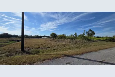 346 Neighborly Rd, Labelle, FL 33935 - Photo 1