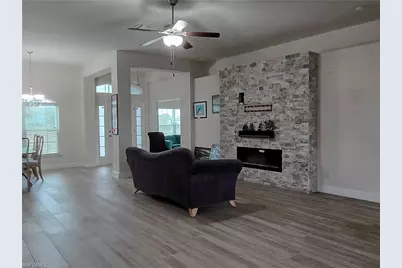 1426 NE 5th Pl, Cape Coral, FL 33909 - Photo 7