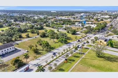 2726 Dr Martin Luther King Jr Blvd, Fort Myers, FL 33916 - Photo 3