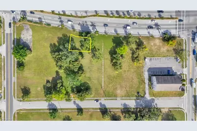 2726 Dr Martin Luther King Jr Blvd, Fort Myers, FL 33916 - Photo 5