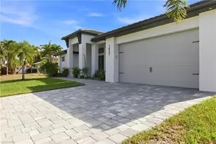 1822 SW 48th Terrace, Cape Coral, FL 33914 - Photo 5