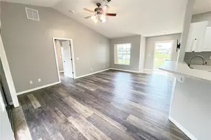 933 SW 7th Ave, Cape Coral, FL 33991 - Photo 5