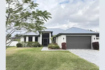916 SW 7th Ave, Cape Coral, FL 33991 - Photo 1