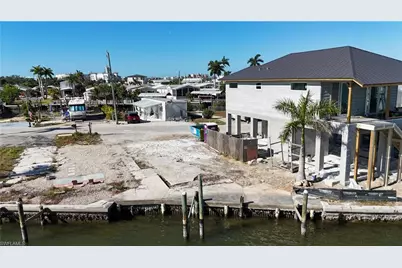 63 Emily Ln, Fort Myers Beach, FL 33931 - Photo 13