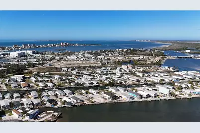 63 Emily Ln, Fort Myers Beach, FL 33931 - Photo 23