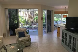 4695 Winged Foot Ct, Naples, FL 34112 - Photo 9